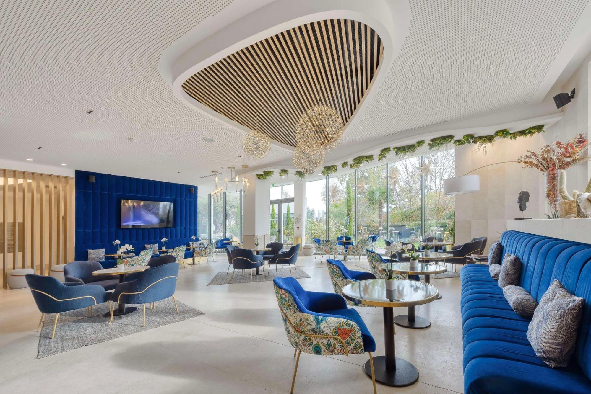 Golden Tulip Lyon Ouest Techlid Hotel & Spa Limonest Luaran gambar