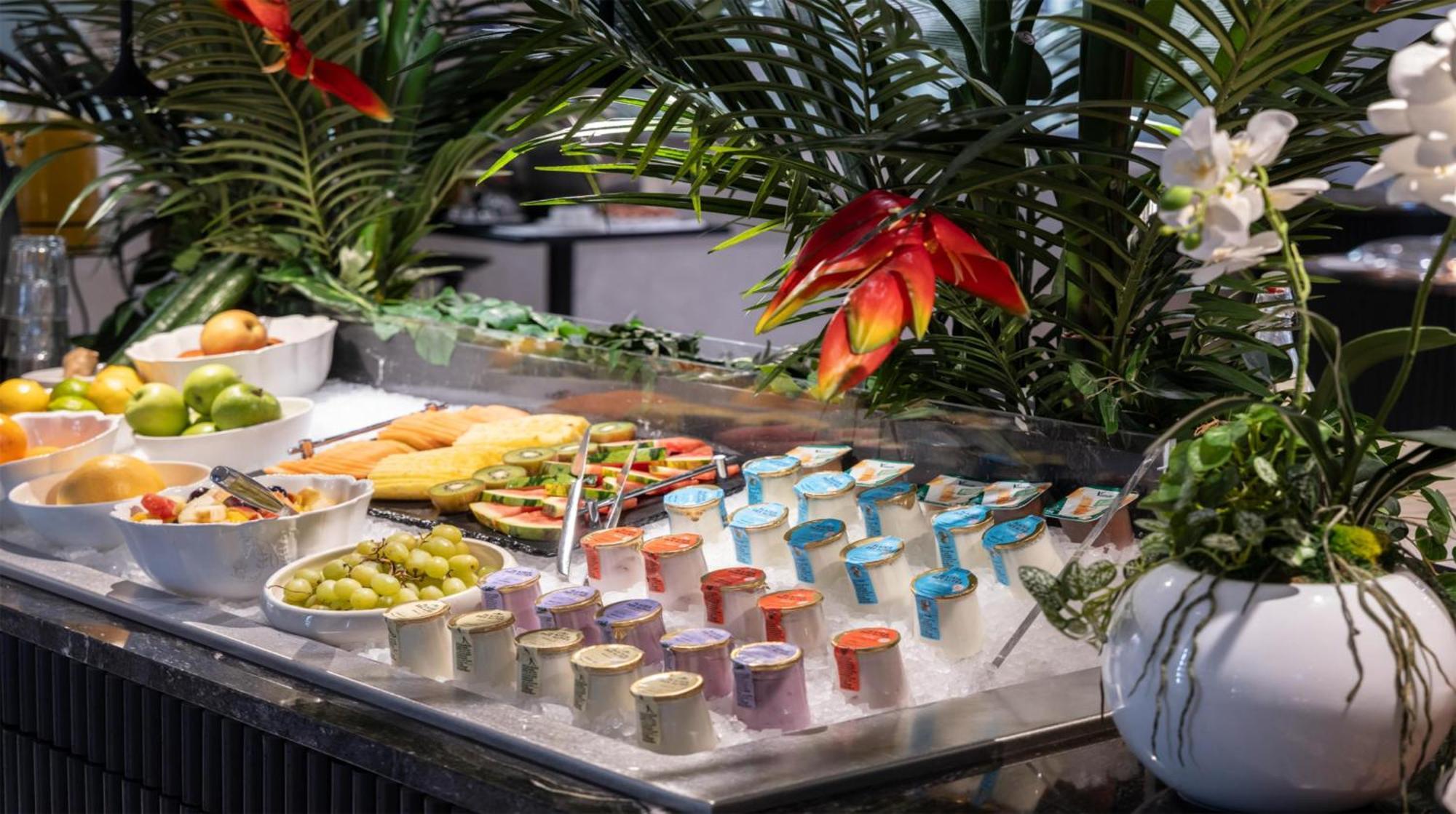 Golden Tulip Lyon Ouest Techlid Hotel & Spa Limonest Luaran gambar